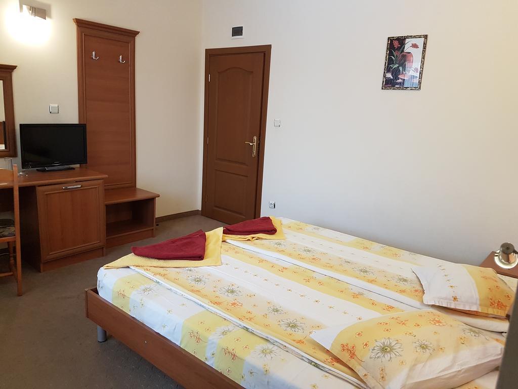 Guest House Markovi 아헬로이 외부 사진