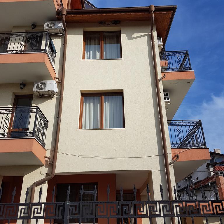 Guest House Markovi 아헬로이 외부 사진