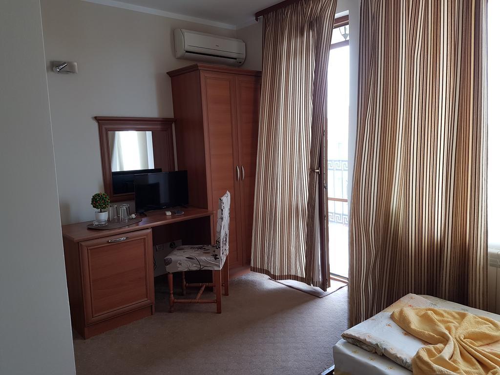 Guest House Markovi 아헬로이 외부 사진