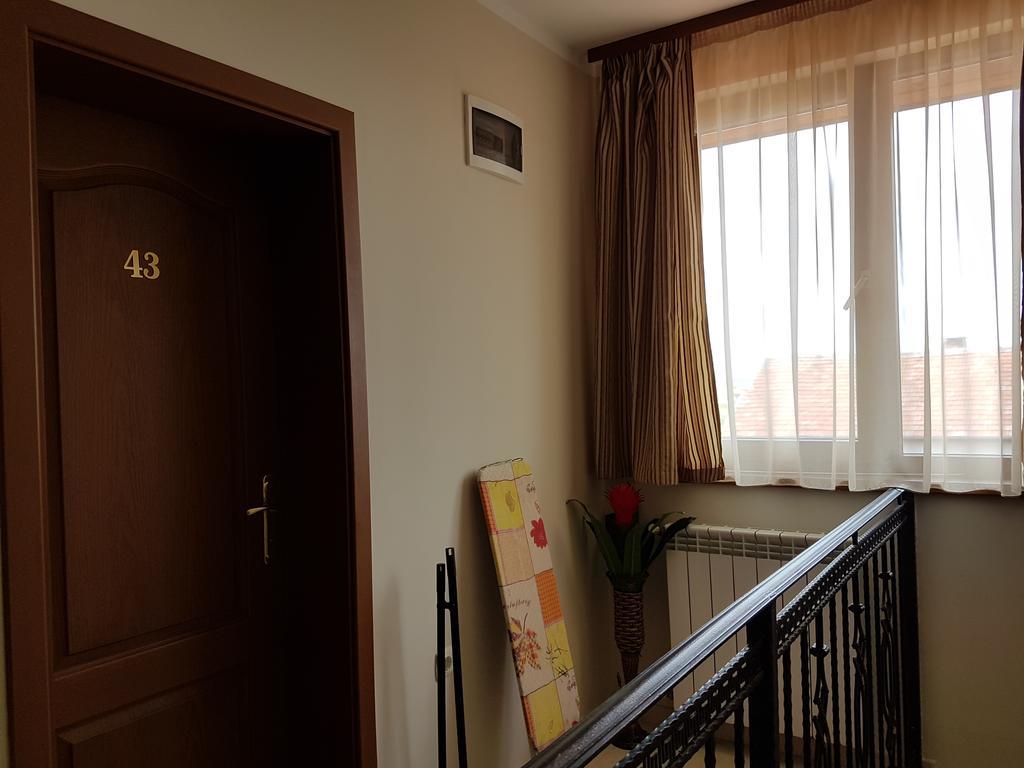 Guest House Markovi 아헬로이 외부 사진