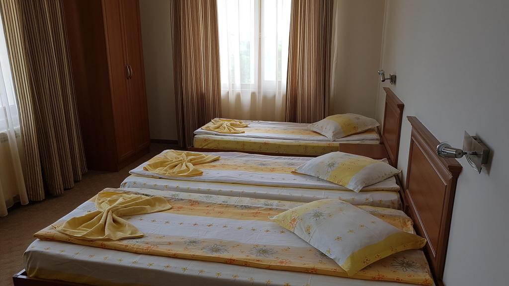 Guest House Markovi 아헬로이 외부 사진