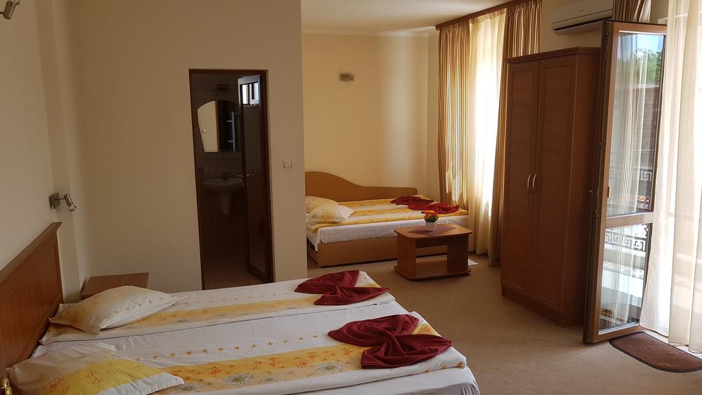 Guest House Markovi 아헬로이 외부 사진